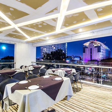 Fabhotel Prime Avenue Indore Bagian luar foto