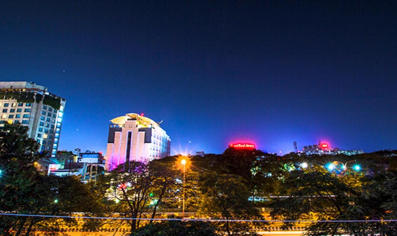 Fabhotel Prime Avenue Indore Bagian luar foto