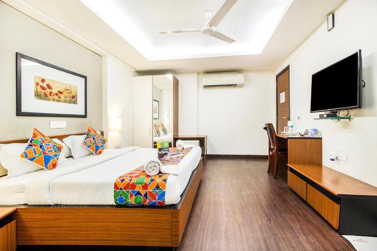 Fabhotel Prime Avenue Indore Bagian luar foto