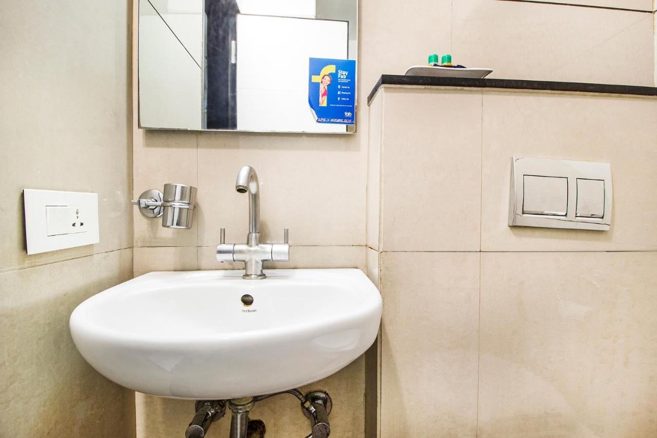 Fabhotel Prime Avenue Indore Bagian luar foto