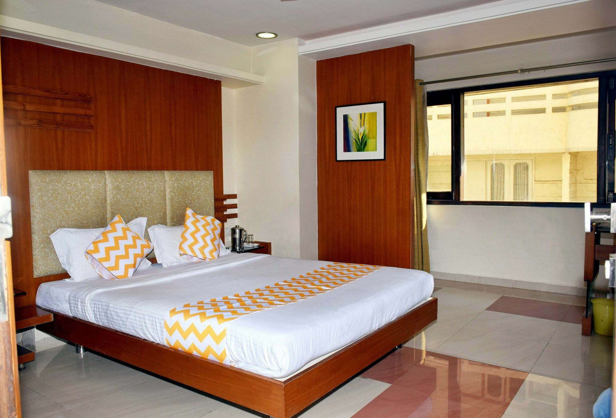 Fabhotel Prime Avenue Indore Bagian luar foto