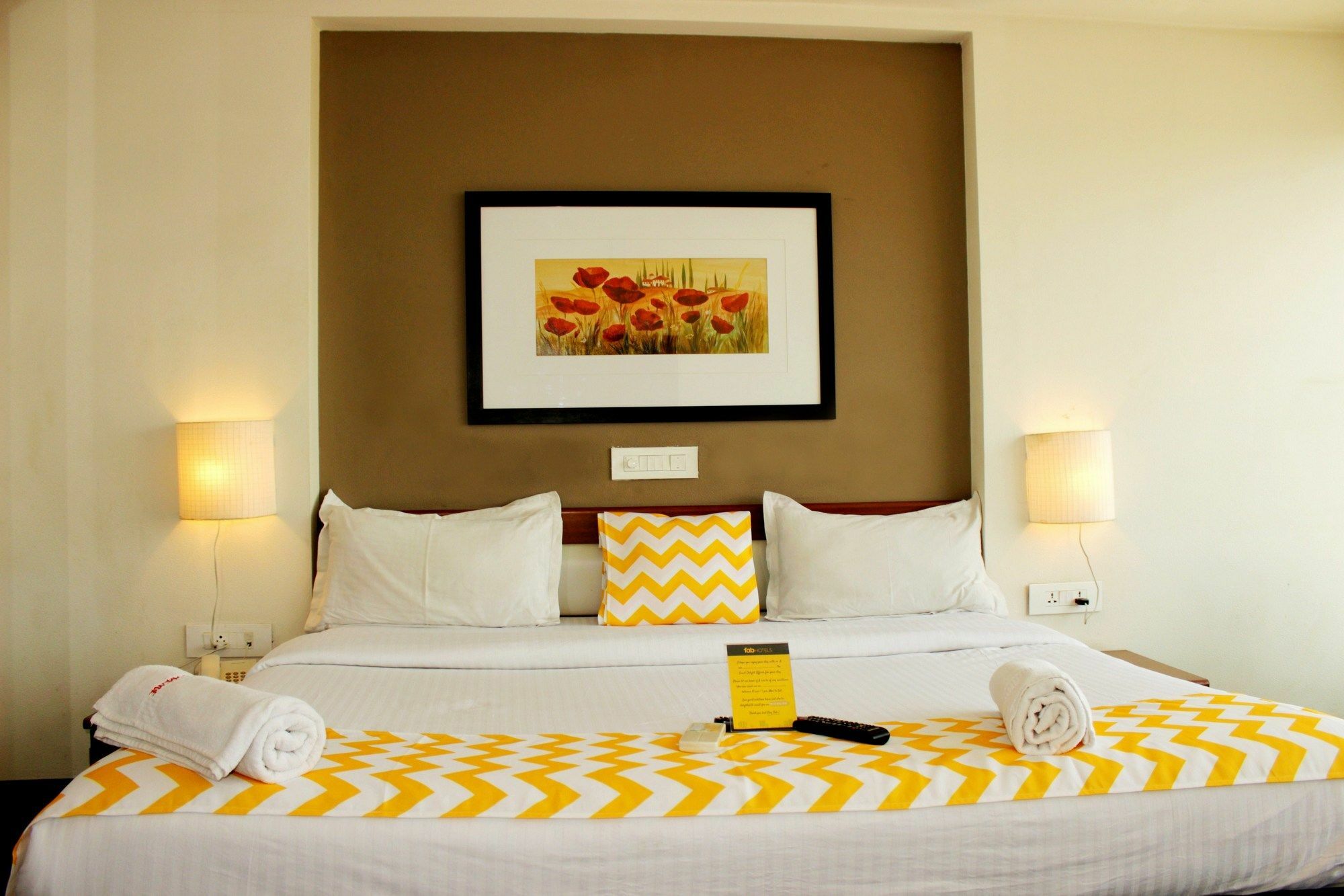 Fabhotel Prime Avenue Indore Bagian luar foto