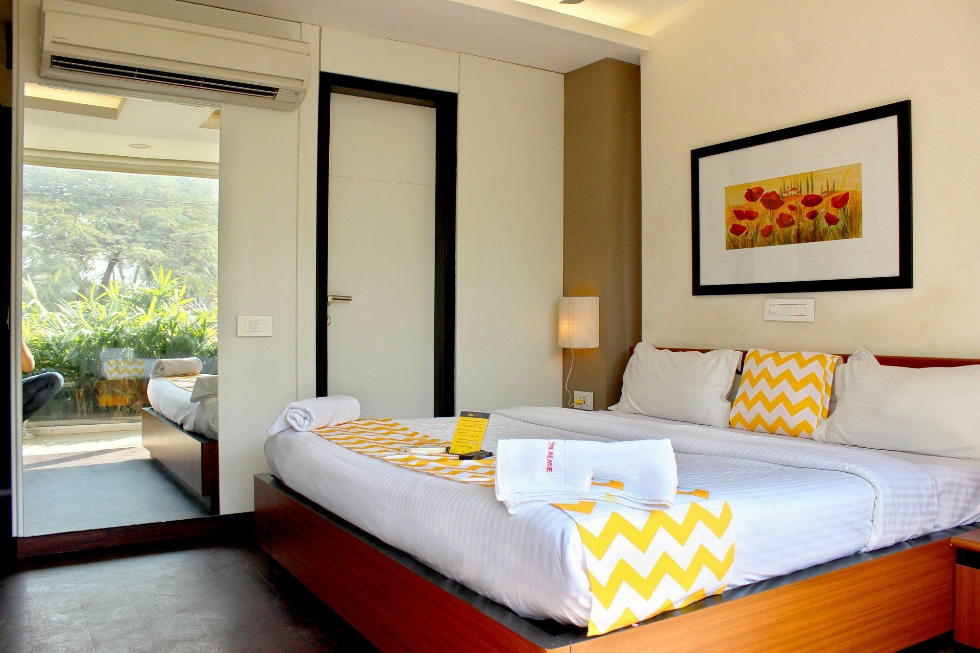 Fabhotel Prime Avenue Indore Bagian luar foto