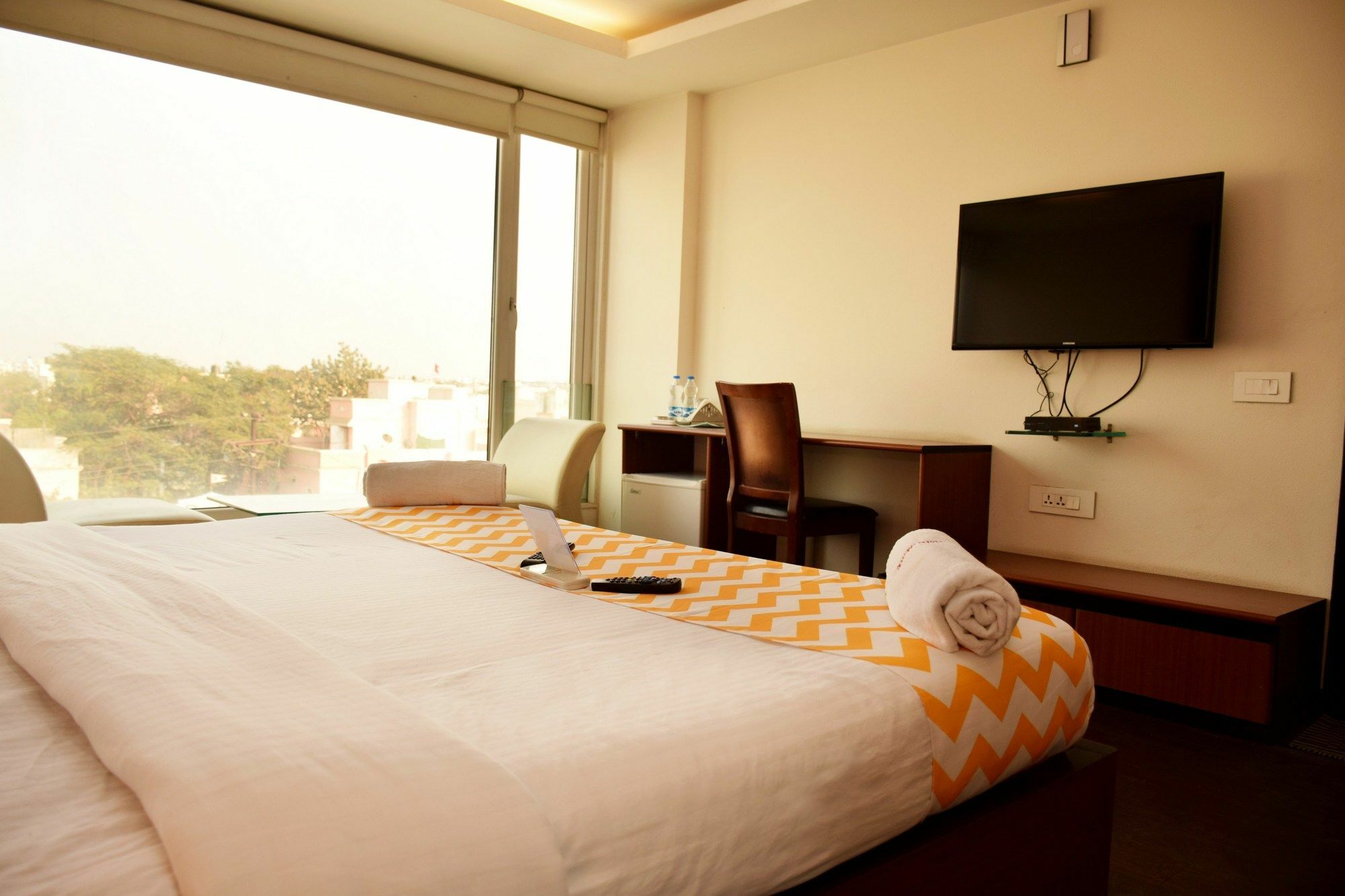 Fabhotel Prime Avenue Indore Bagian luar foto